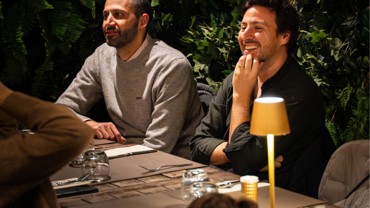 optimiser horaires restaurant en restaurant — illustration